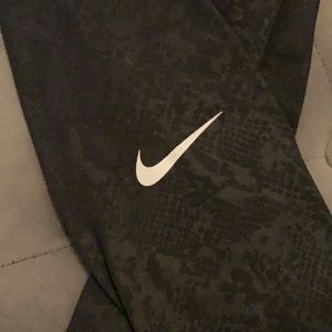 Nike Pro Black Snakeskin tights size L